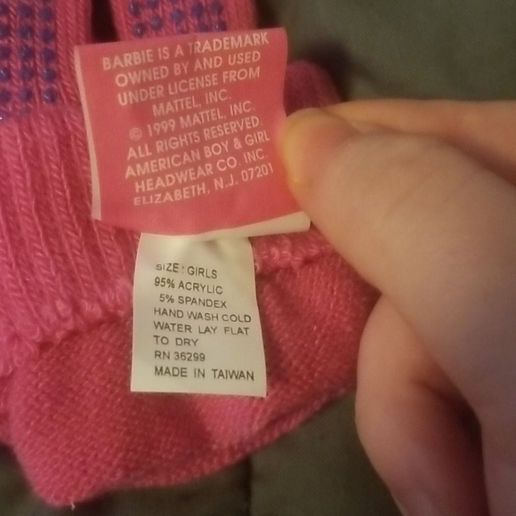 Mattel “Barbie” Kids Winter Gloves – Pink/Purple/White – Pre-Owned - Picture 4 of 4